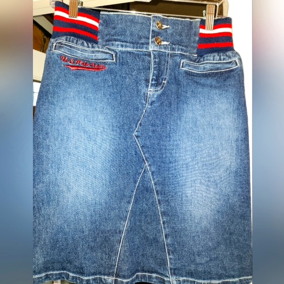 Sassy Sweater Waist US Polo Assn Mini Skirt - Picture 1 of 6